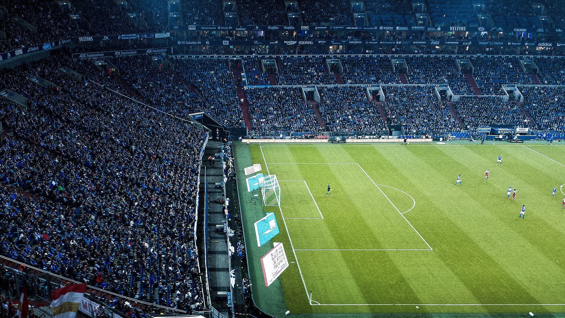 凯尔·查默斯爆发力惊艳赛场观众，凯尔查尔莫斯游泳