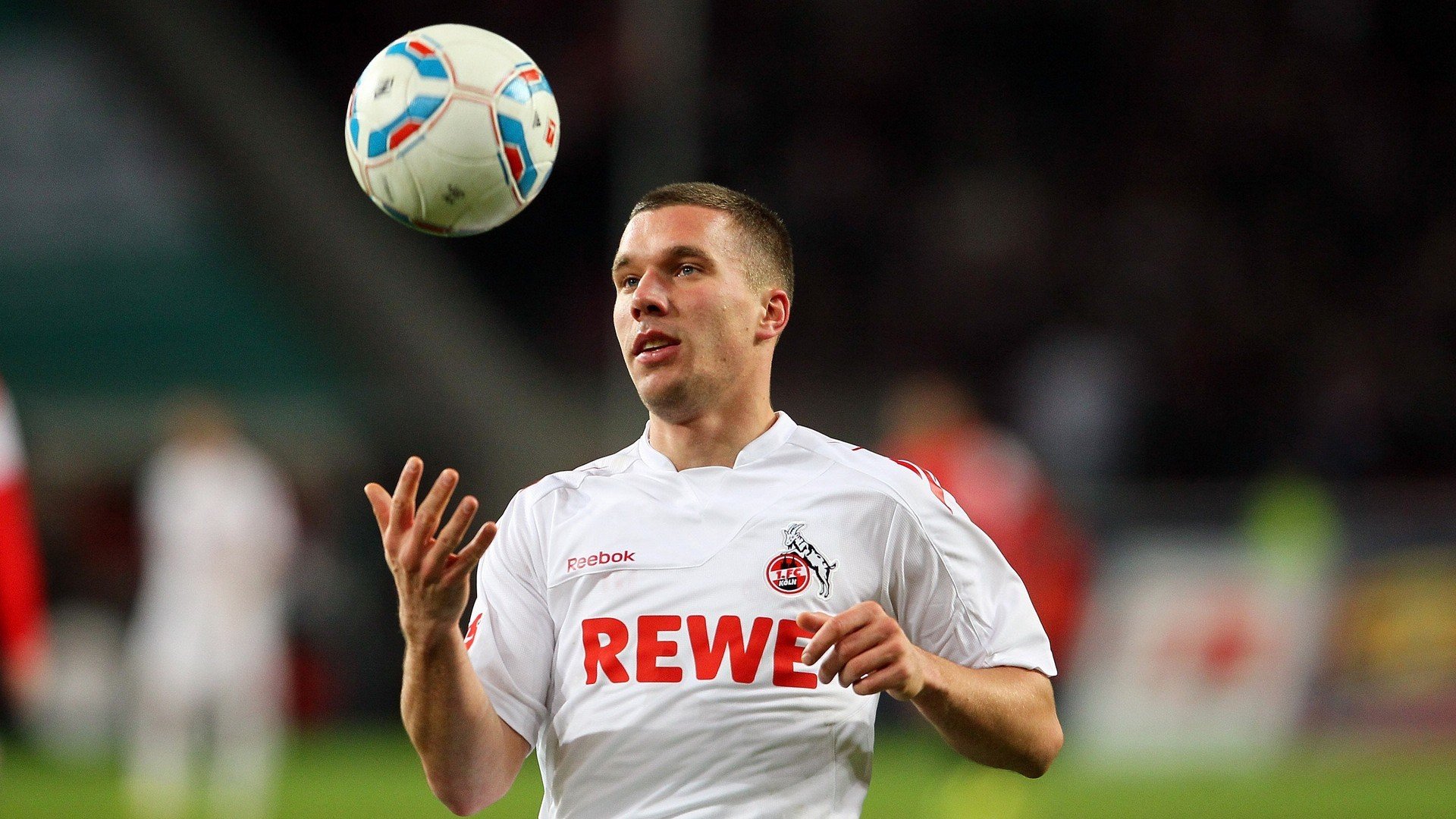 西班牙国家队迎来新主帅,恩里克接任