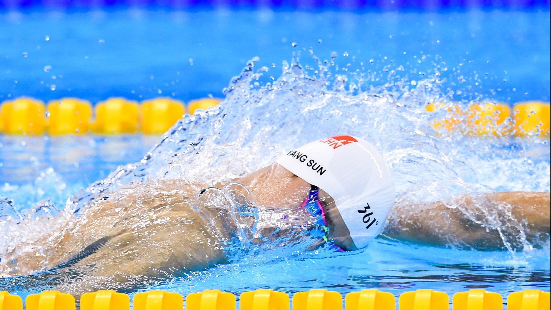 查默斯冲刺阶段技压群雄，查尔莫斯得分